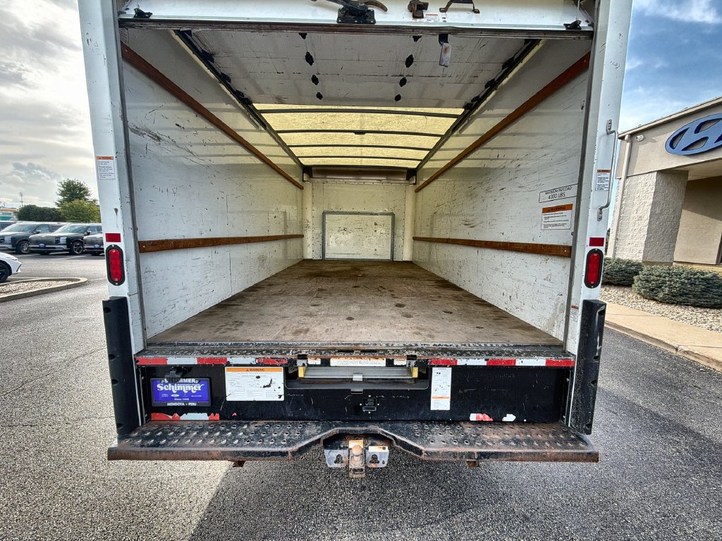 Used 2022 Ford E-350 and Econoline 350 Super Duty RWD image 18