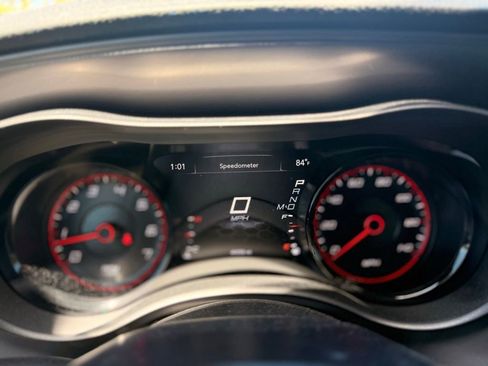 Used 2023 Dodge Charger SXT w/ Blacktop Package image 19