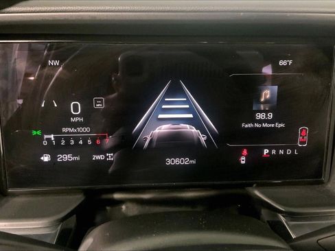 Used 2025 GMC Terrain Elevation AWD/4WD image 20