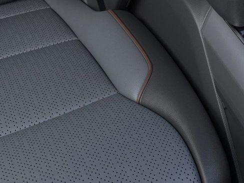 New 2025 Ford F150 Lightning Lariat image 19