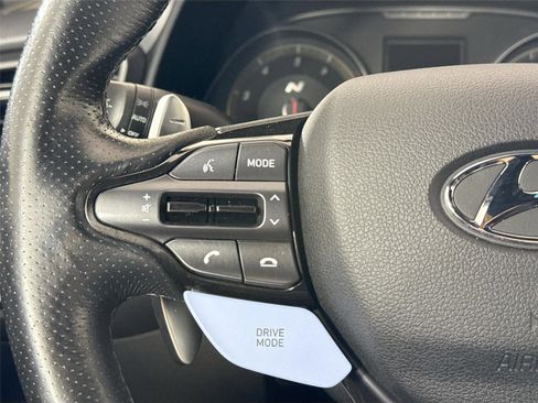 Used 2021 Hyundai Veloster N image 17