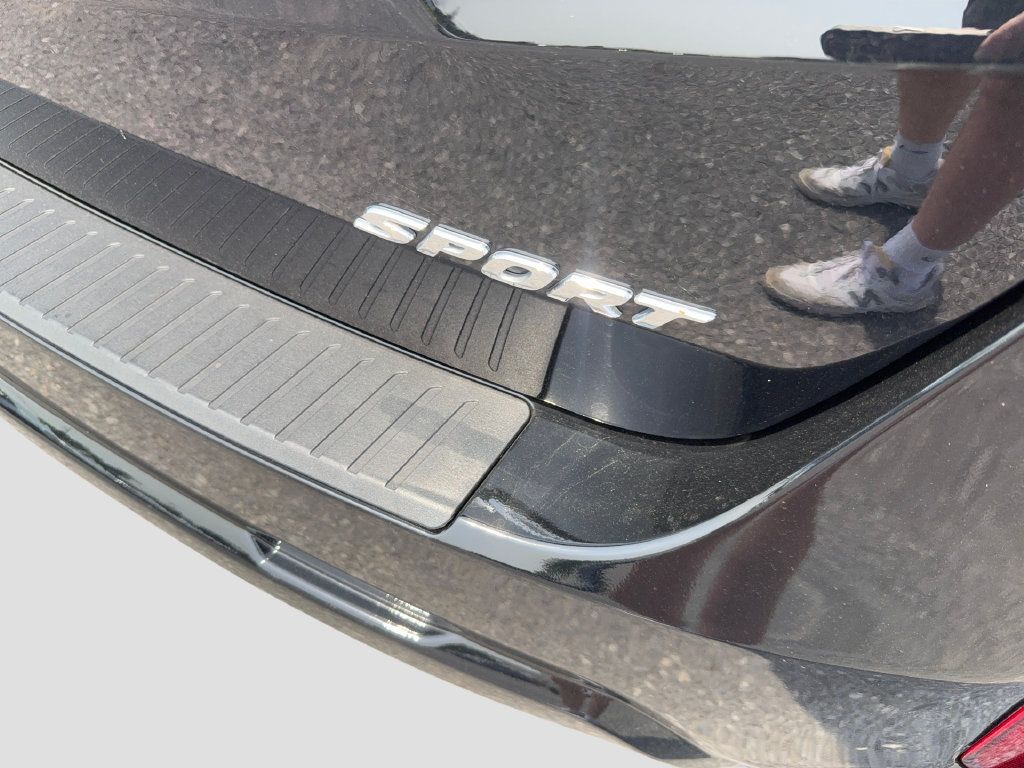 Used 2025 Honda Odyssey Sport-L image 7