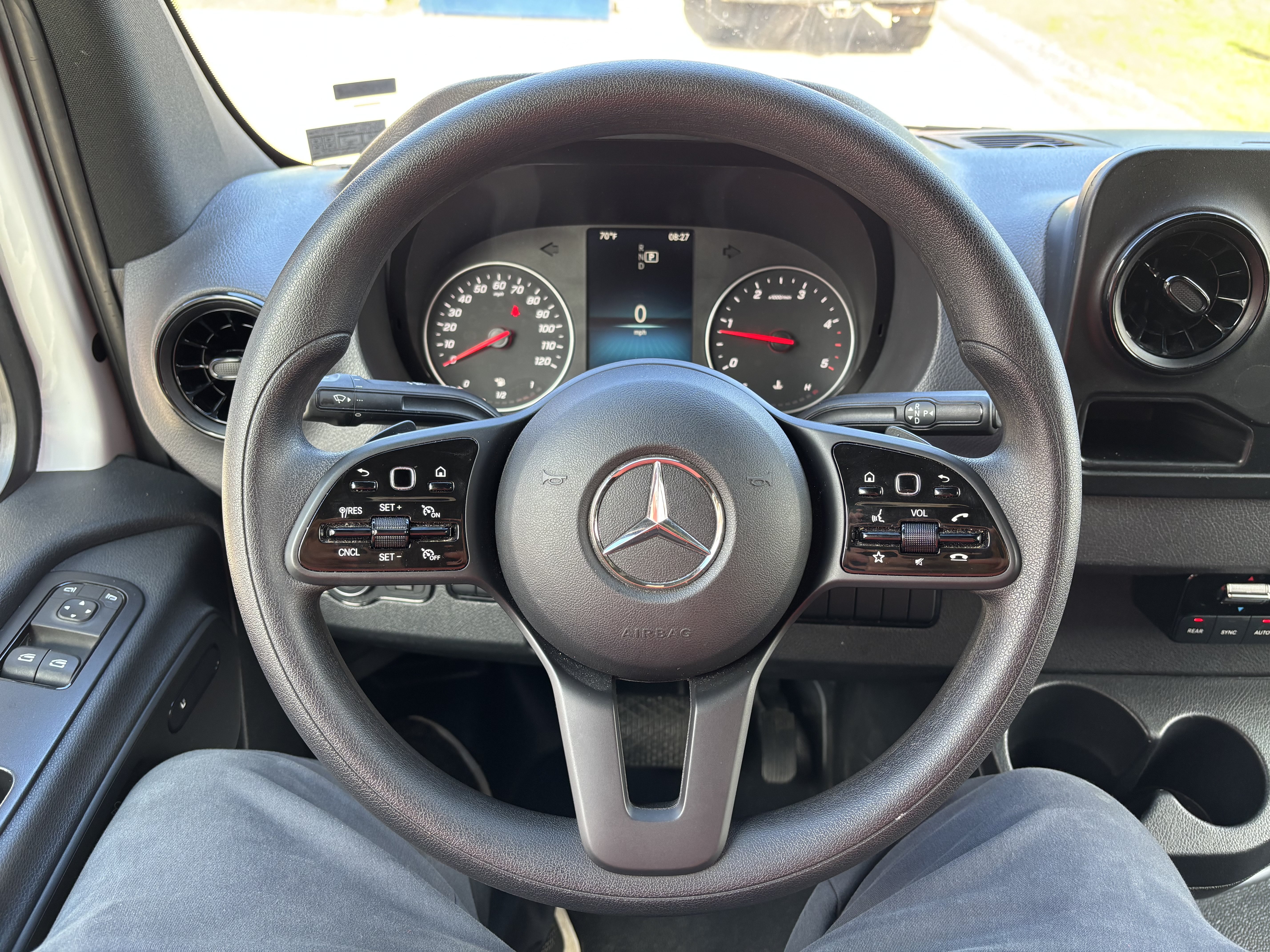 Used 2024 Mercedes-Benz Sprinter 2500 image 16
