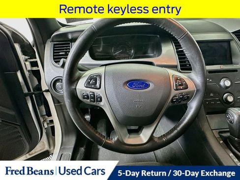 Used 2014 Ford Taurus SEL w/ Equipment Group 201A FWD image 14
