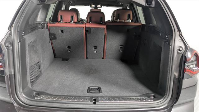 Used 2024 BMW X3 sDrive30i w/ Premium Package w/ZPA RWD image 18