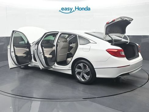 Used 2018 Honda Accord EX image 38