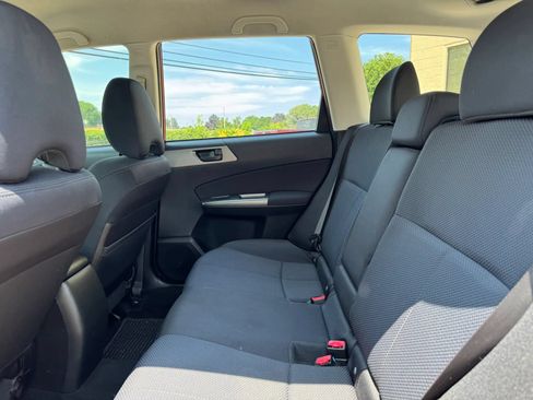 Used 2011 Subaru Forester 2.5X AWD/4WD image 33
