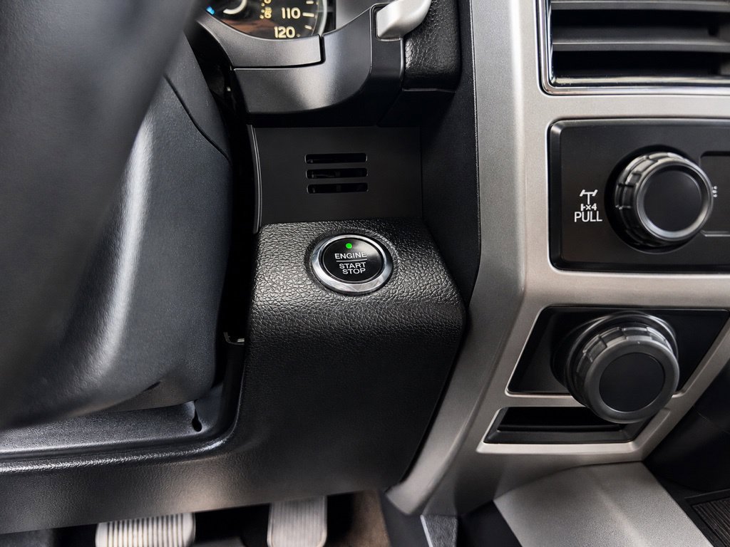 Used 2020 Ford F150 Lariat w/ Equipment Group 502A Luxury AWD/4WD image 19