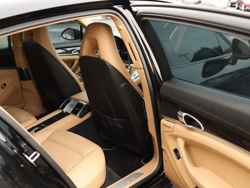 Used 2013 Porsche Panamera 4 Platinum Edition image 54
