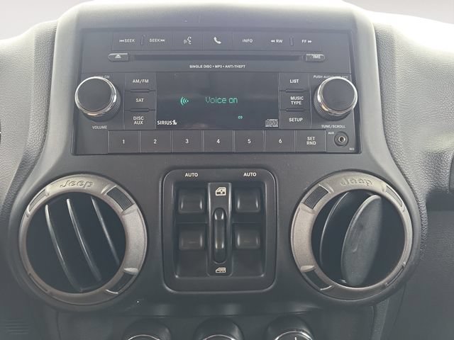 Used 2015 Jeep Wrangler Unlimited Sport w/ Quick Order Package 24S AWD/4WD image 23