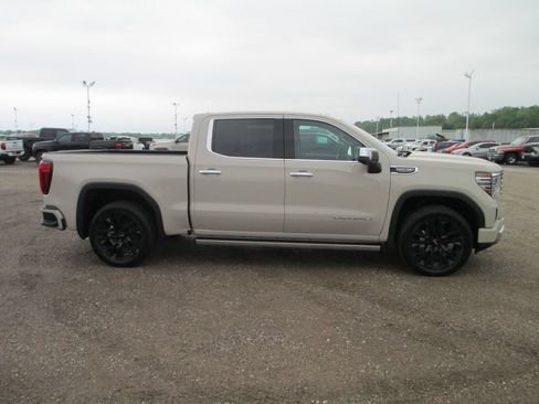 New 2026 GMC Sierra 1500 Denali AWD/4WD image 3