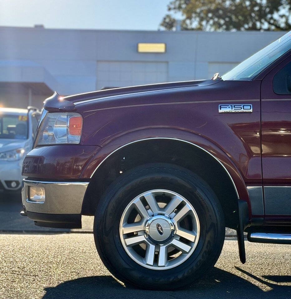 Used 2004 Ford F150 Lariat AWD/4WD image 22