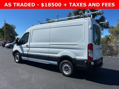 Used 2019 Ford Transit 250 148 Medium Roof image 4