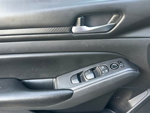 Used 2021 Nissan Altima 2.5 S image 11