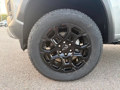 New 2026 Chevrolet Colorado Trail Boss AWD/4WD image 12