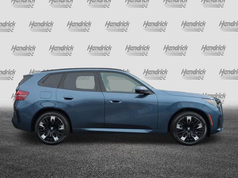 Used 2025 BMW X3 xDrive30i w/ Premium Package image 11