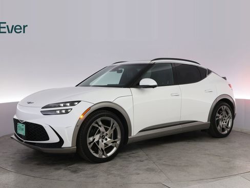 Used 2024 Genesis GV60 Performance AWD/4WD image 18