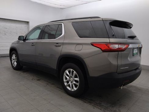 Used 2019 Chevrolet Traverse LT FWD image 3