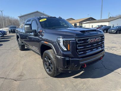 Used 2025 GMC Sierra 2500 AT4 w/ AT4 Premium Plus Package