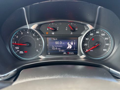 Used 2020 Chevrolet Equinox LT FWD image 11