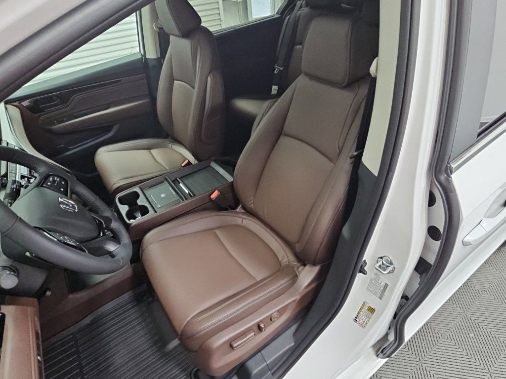 New 2027 Honda Odyssey Touring image 29