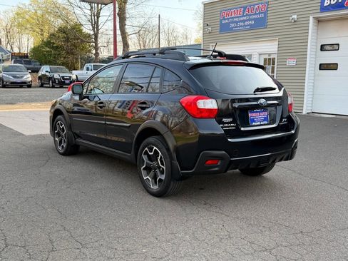 Used 2014 Subaru Crosstrek 2.0i Premium w/ Moonroof Package image 4