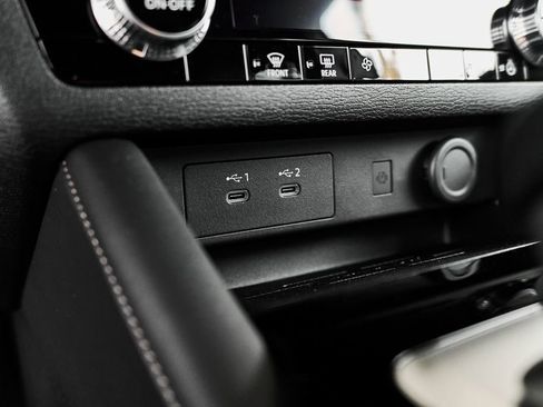 New 2026 Mitsubishi Outlander LE FWD image 31