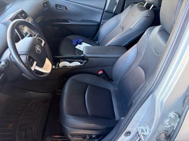 Used 2016 Toyota Prius Four w/ Advanced Technology Package FWD image 9