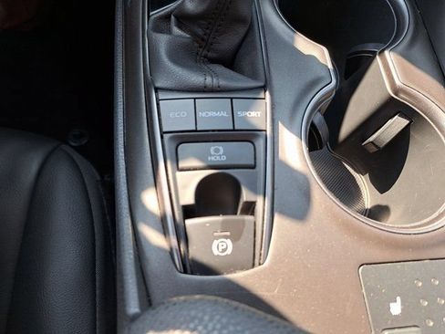 Used 2023 Toyota Camry XSE FWD image 21