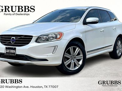 Used 2016 Volvo XC60 T6 w/ Proximity Package