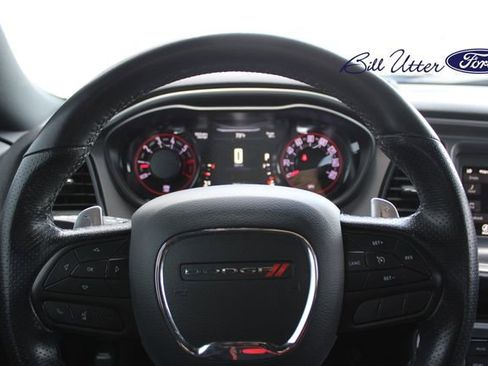 Used 2021 Dodge Challenger R/T w/ Blacktop Package image 22