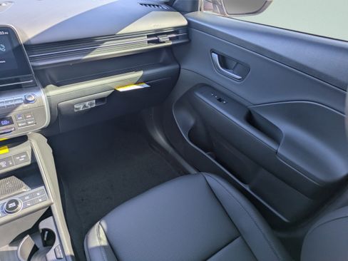 New 2026 Hyundai Kona Limited FWD image 23