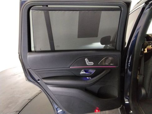 Used 2022 Mercedes-Benz GLS 450 4MATIC image 37