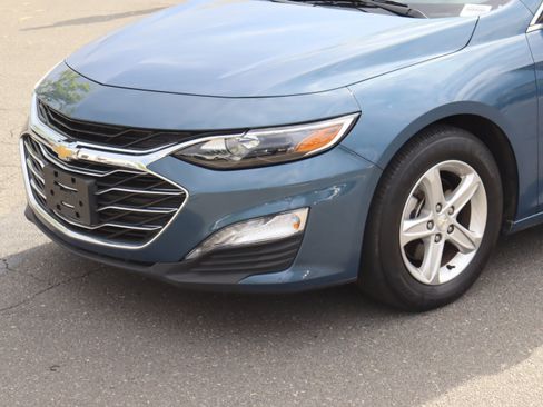 Used 2024 Chevrolet Malibu LT FWD image 6