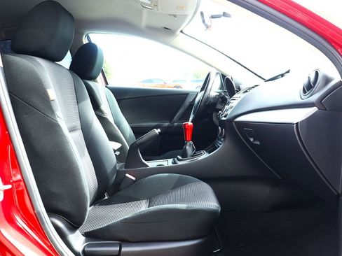 Used 2013 MAZDA MAZDA3 i Touring image 33