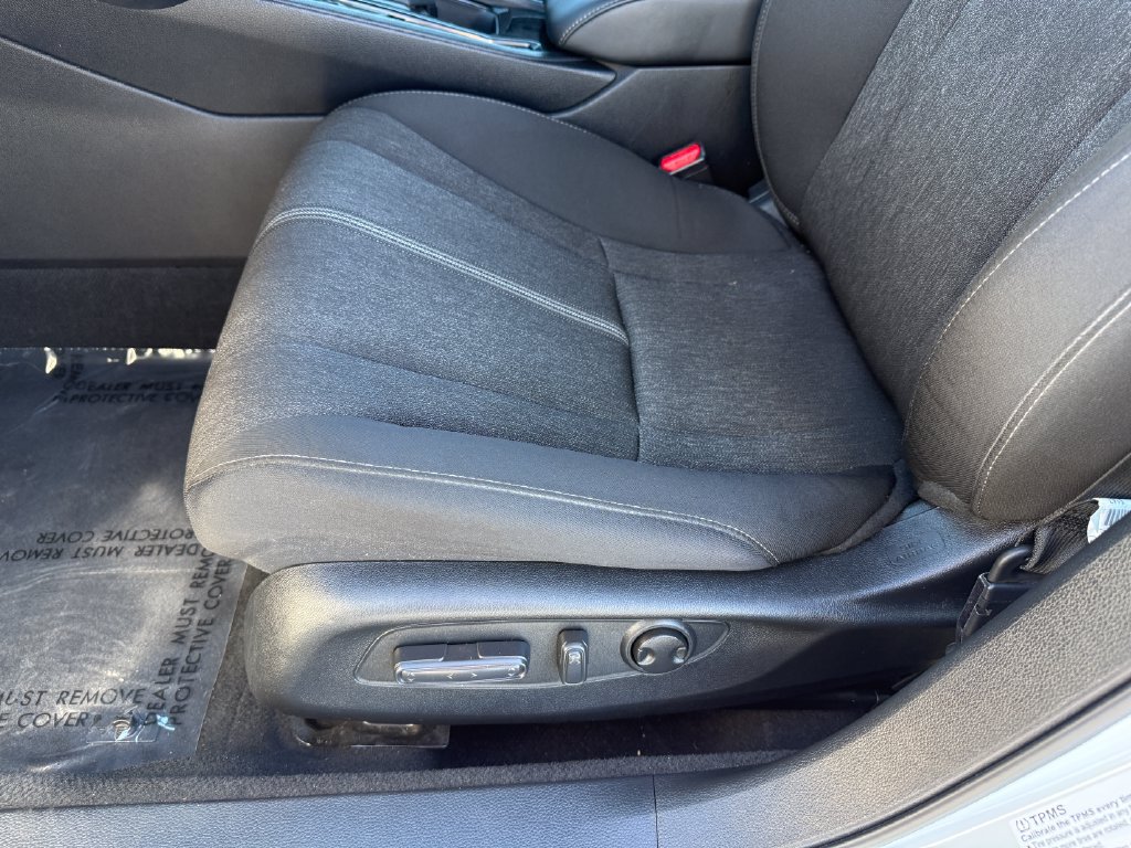 Certified 2025 Honda Accord Sport image 11