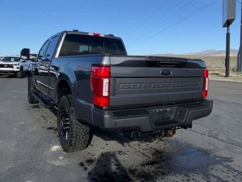 Used 2022 Ford F350 Lariat w/ Black Appearance Package AWD/4WD image 7