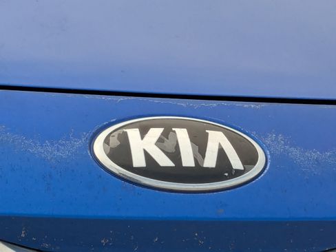 Used 2021 Kia Seltos S image 12