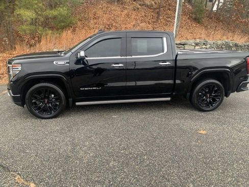 Used 2022 GMC Sierra 1500 Denali image 1