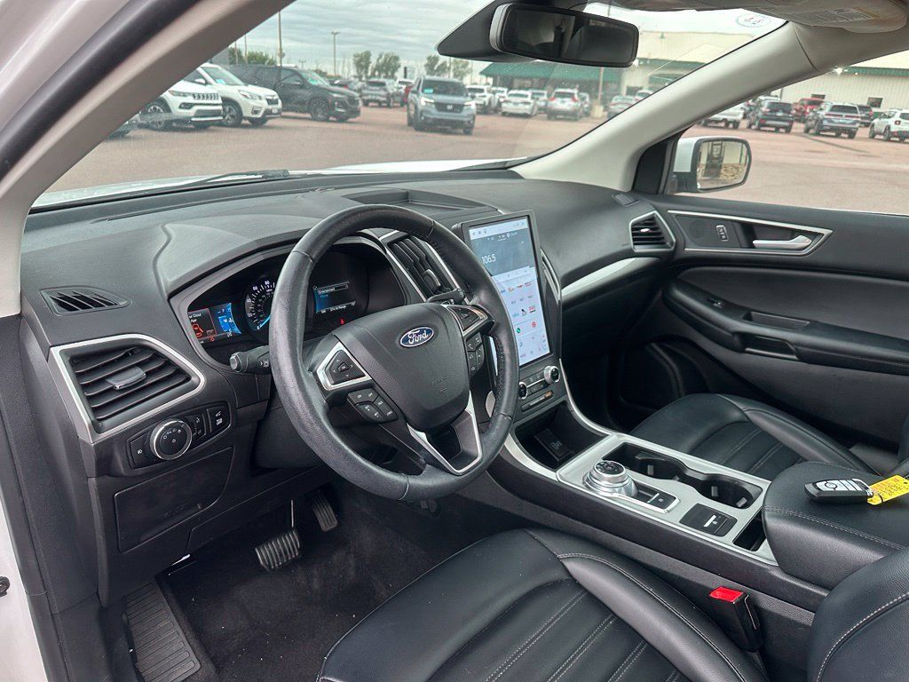 Used 2024 Ford Edge SEL w/ Convenience Package AWD/4WD image 13