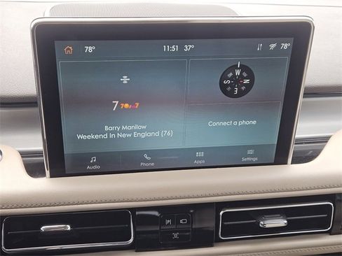 Used 2023 Lincoln Aviator 2WD w/ Premium Package image 17