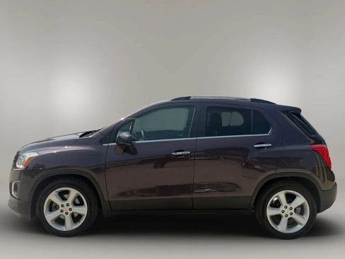 Used 2016 Chevrolet Trax LTZ FWD image 4