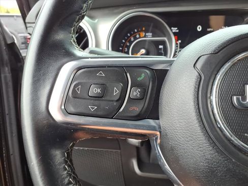 Used 2021 Jeep Gladiator Overland AWD/4WD image 33