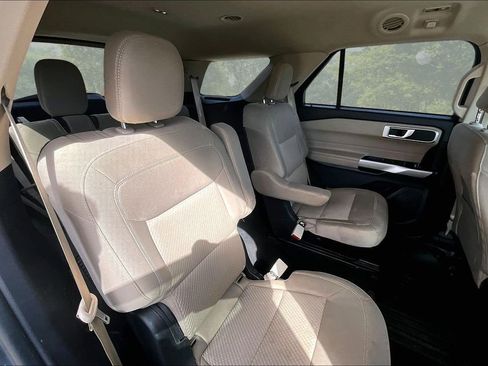 Certified 2023 Ford Explorer XLT AWD/4WD image 26