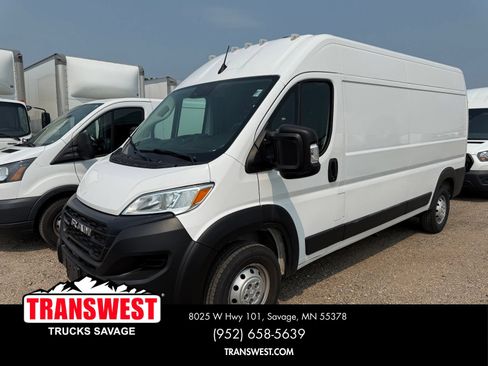 Used 2023 RAM ProMaster 2500 FWD image 1