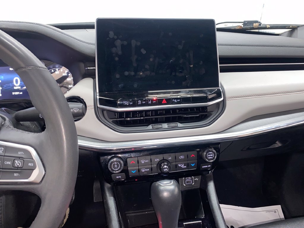 Used 2024 Jeep Compass Limited AWD/4WD image 18