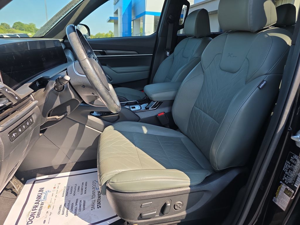 Used 2023 Kia Telluride SX Prestige X-Pro AWD/4WD image 14