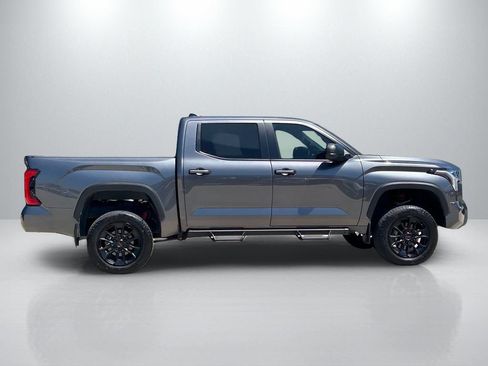 Used 2025 Toyota Tundra SR5 w/ SR5 Premium Package AWD/4WD image 4