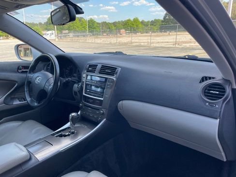 Used 2007 Lexus IS 250 image 21