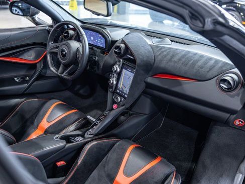 Used 2020 McLaren 720S Luxury image 59